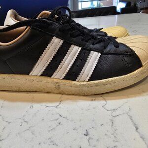 ADIDAS SUPERSTAR WOMEN'S SIZE 7 Used Black/White Pre-Loved, Yellowed Gum Bed OLD